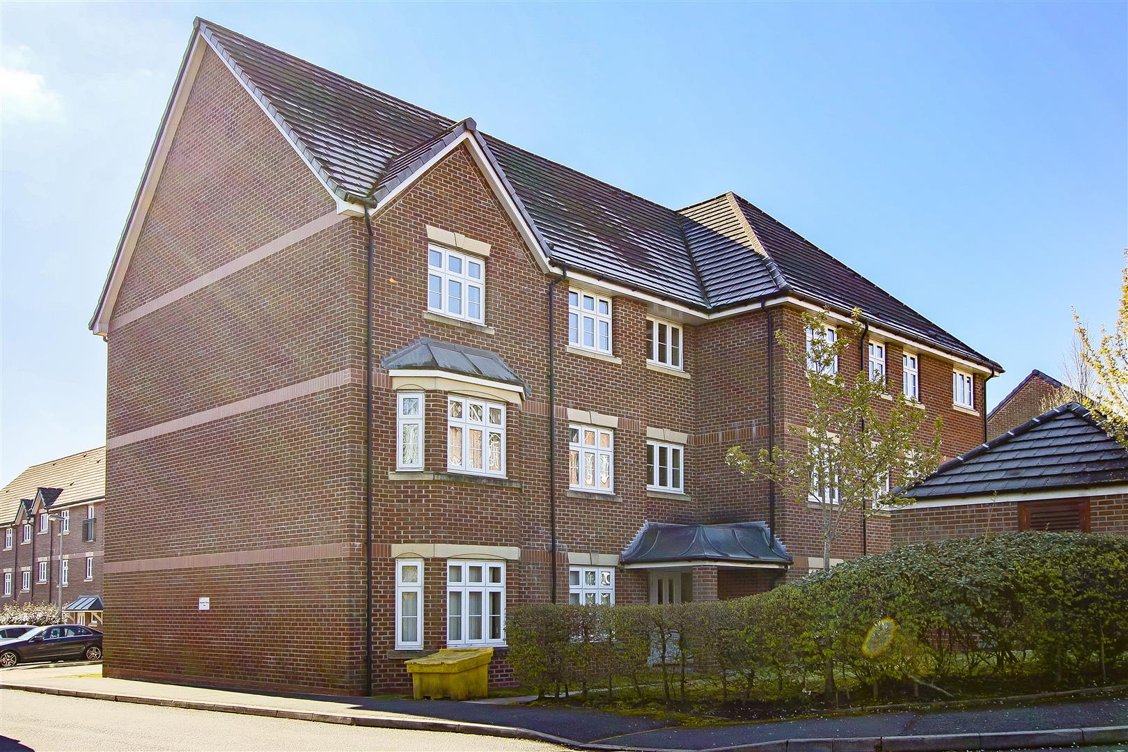 2 Bed Apartment For Sale - Main Image